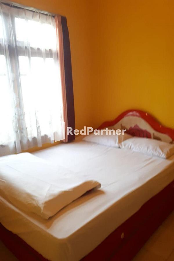Bromo Indah Lestari Homestay Mitra Reddoorz Pasuruan Εξωτερικό φωτογραφία