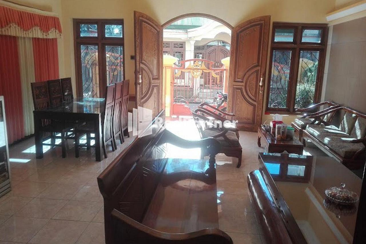 Bromo Indah Lestari Homestay Mitra Reddoorz Pasuruan Εξωτερικό φωτογραφία