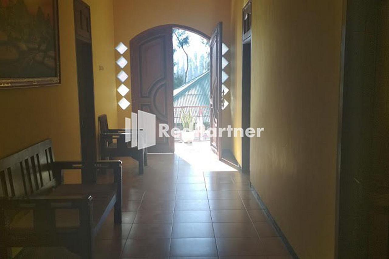 Bromo Indah Lestari Homestay Mitra Reddoorz Pasuruan Εξωτερικό φωτογραφία
