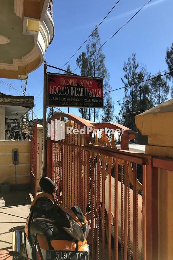 Bromo Indah Lestari Homestay Mitra Reddoorz Pasuruan Εξωτερικό φωτογραφία